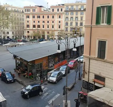 Piumith Luxury House Daire Roma